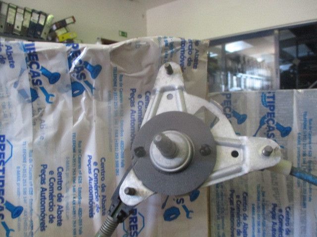 Elevador vidros trás esquerdo CITROËN Xsara Picasso (N68)