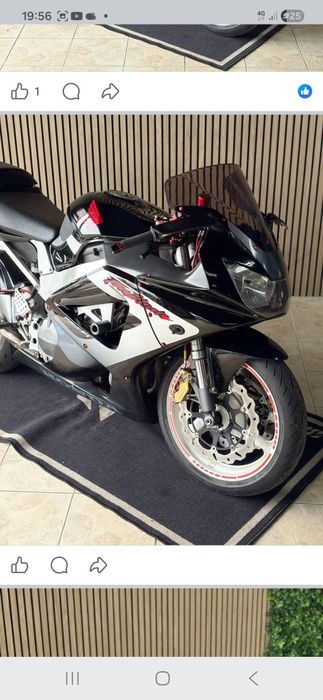 Vendo honda cbr 929 rr fireblade com garantia 18 meses