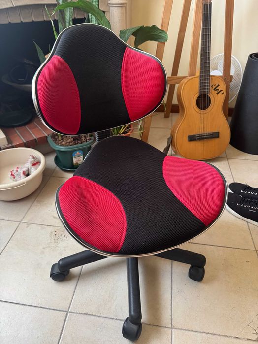 Cadeira de escritório giratória ergonómica mesh preto/vermelho