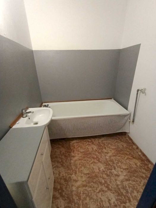 wynajmę | 56 m² | 2 pokoje | osobna kuchnia, wc i łazienka | os. południe, ul. gębarzewska - View 4