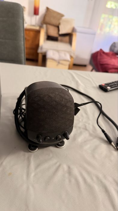 Colunas Logitech 2.1 com Subwoofer – Som Potente para PC/TV