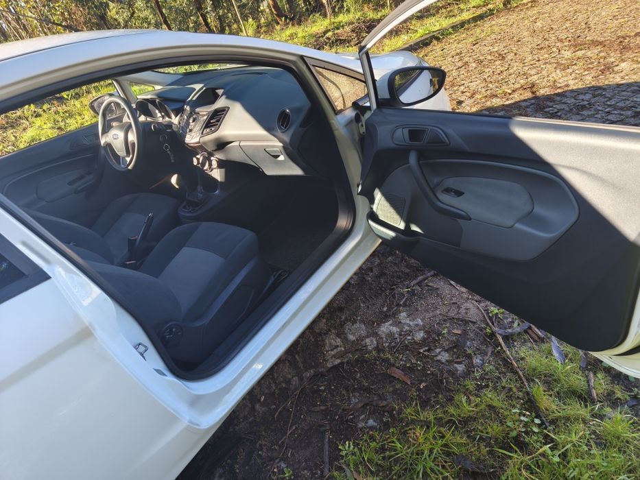 Vendo Ford Fiesta Van 1.4 TDCI