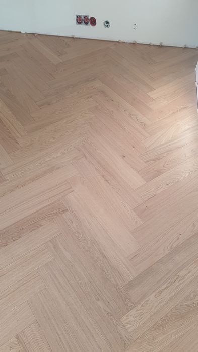 Cyklinowanie Bezpyłowe • Renowacja Podłóg Układanie podłóg