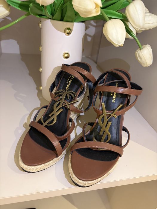 Buty kotyrny sandały szpilki YSL