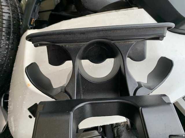 Honda FRV Cupholder Europa
