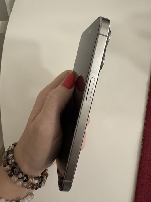 IPhone 15 pro 8GB/512 GB szary kolor