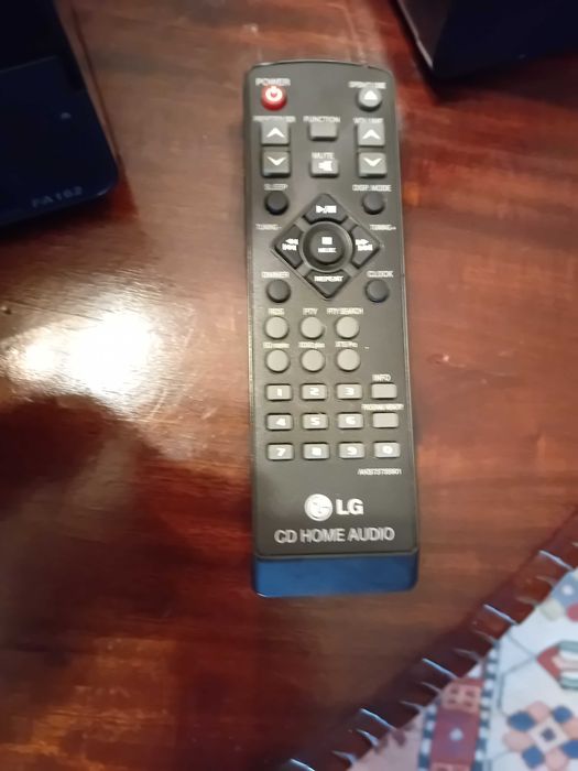 Micro Sistema Hi-Fi LG em óptimo estado