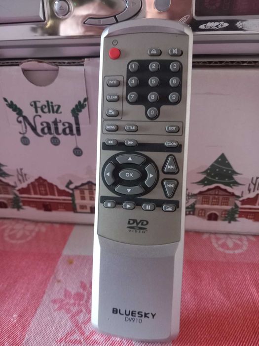 Leitor de DVD com Comando