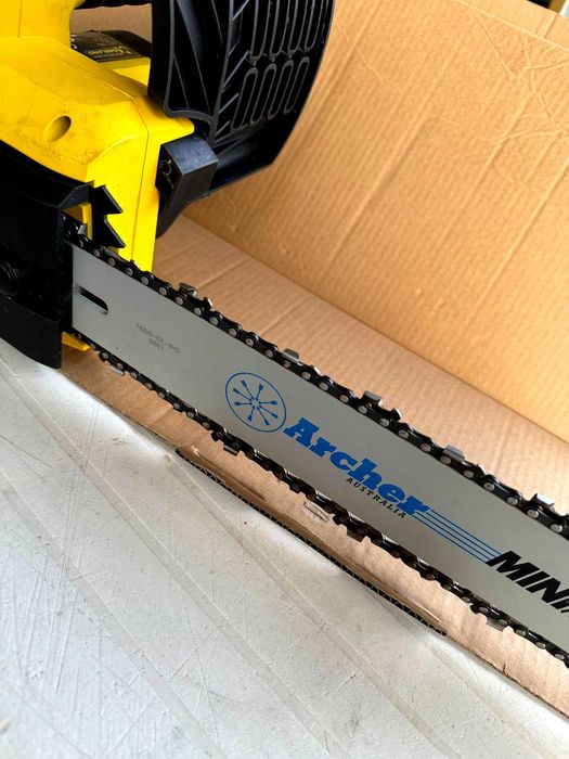 Motosserra elétrica Garland BULK 316 E – Nova – Kit completo