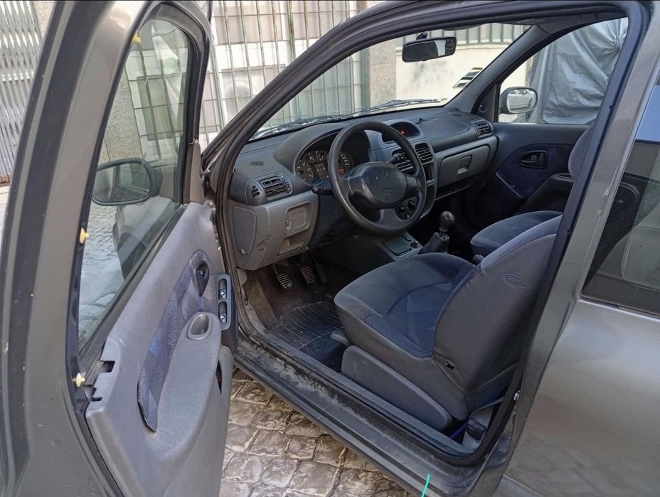 Vendo Renault clio