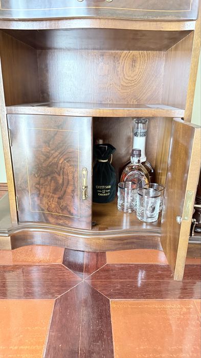 Mesa de apoio em optimo estado
