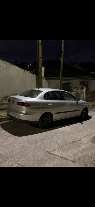 Seat cordoba 1.9 tdi pd130 foto 2