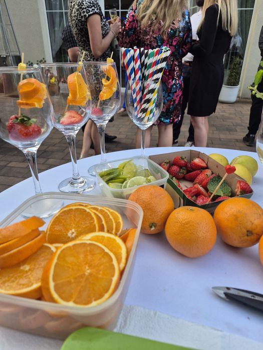 Prosecco Van na wynajem! Barman do wynajęcia. Wino z kranu! Impreza.