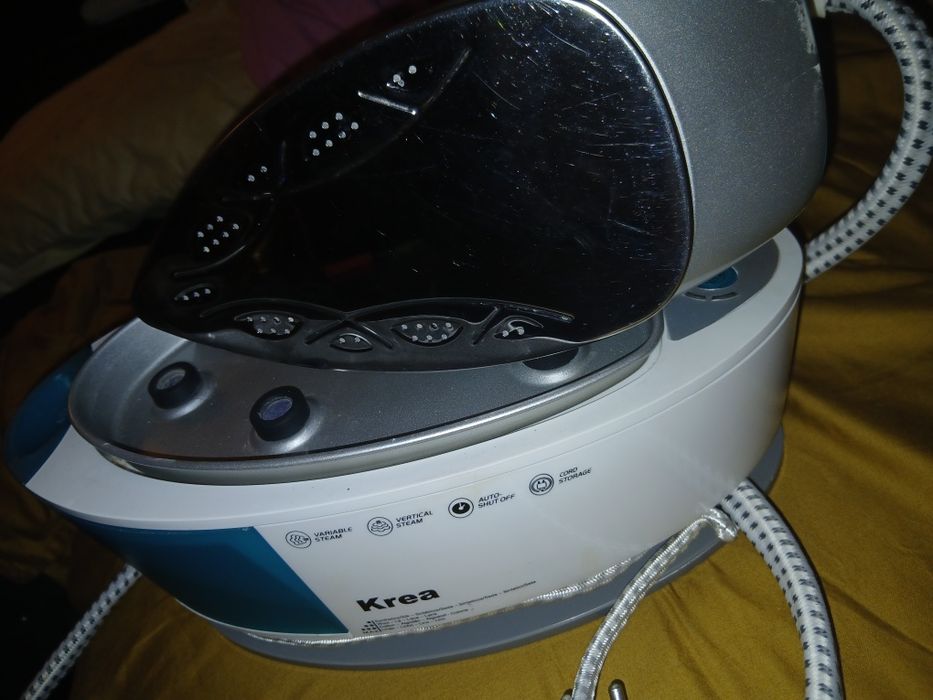 Ferro a vapor marca krea