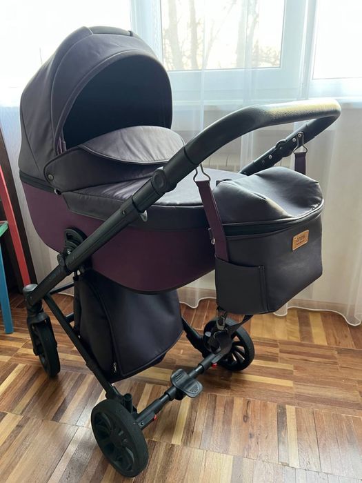 Коляска в отличном состоянии Anex cross