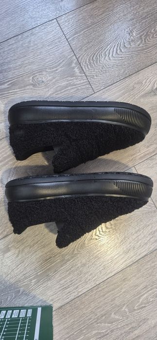 Сліпони PUMA розмір 41