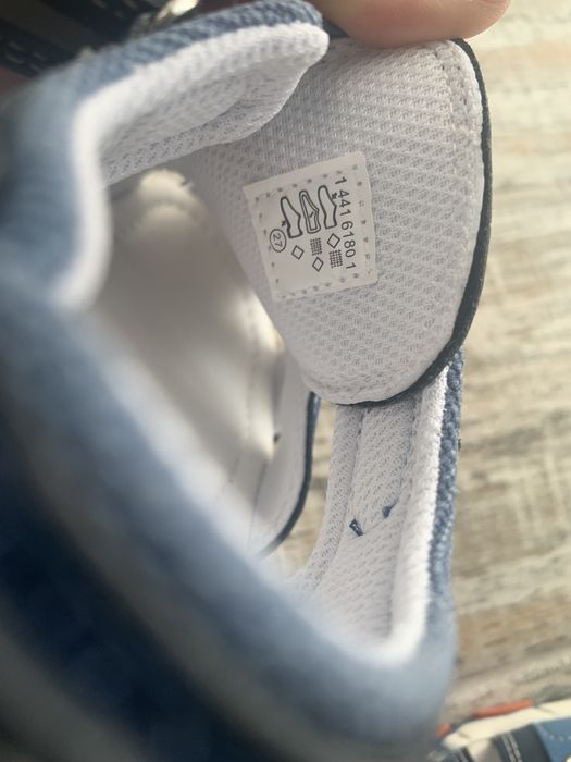 Босоніжки , сандалі Bobbi shoes для хлопчика 27 розміру