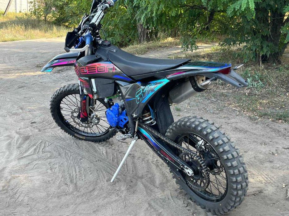 Продам Geon GNX 300 YGS