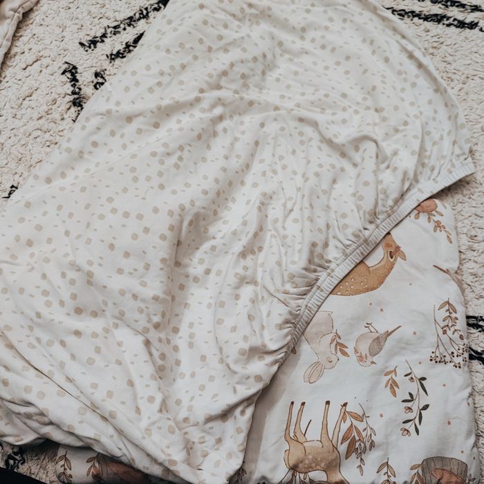 Pościel dla dziecka z wypełnieniem 100×75 cm + prześcieradło 140x70