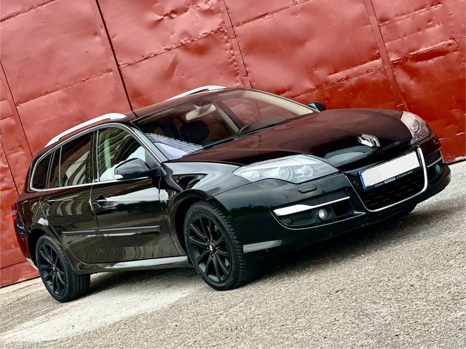 Renault Laguna Grandtour GT 2,0 dCi 180 KM 4Control Automatik Bose Panorama