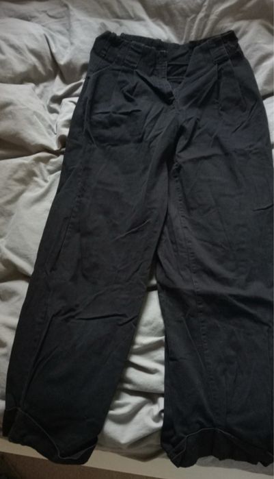 czarne spodnie z wysokim stanem