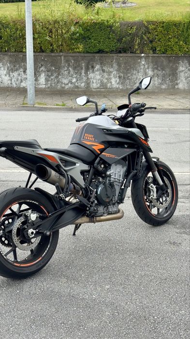 KTM Duke 790R de 2018/09 em otimo estado