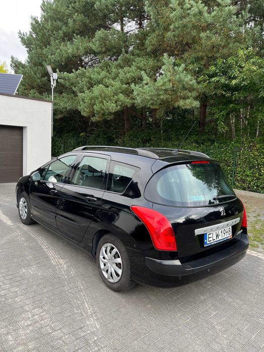 Peugeot 308 bezwypadkowy.