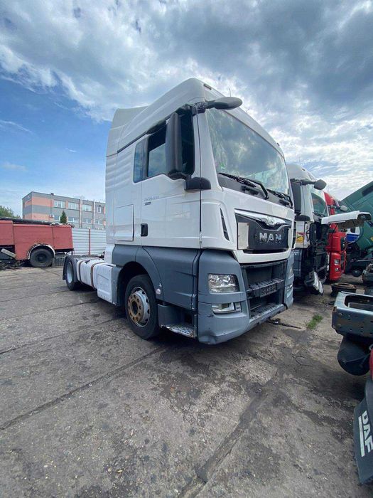 Капот Man TGA TGX Розборка Шрот Запчастини