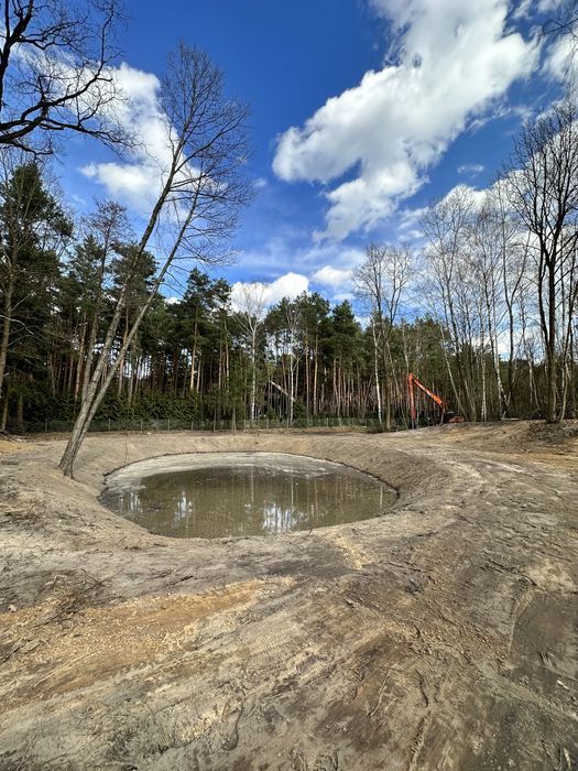 Koparka LONG, wynajem koparki o dużym zasięgu, roboty ziemne