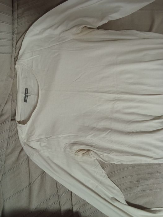 Sweat branca in extenso