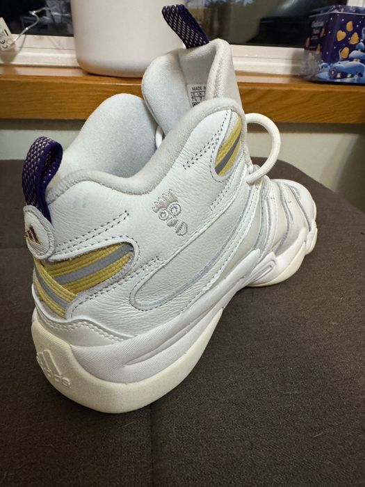 Sapatilhas Adidas  Crazy 8