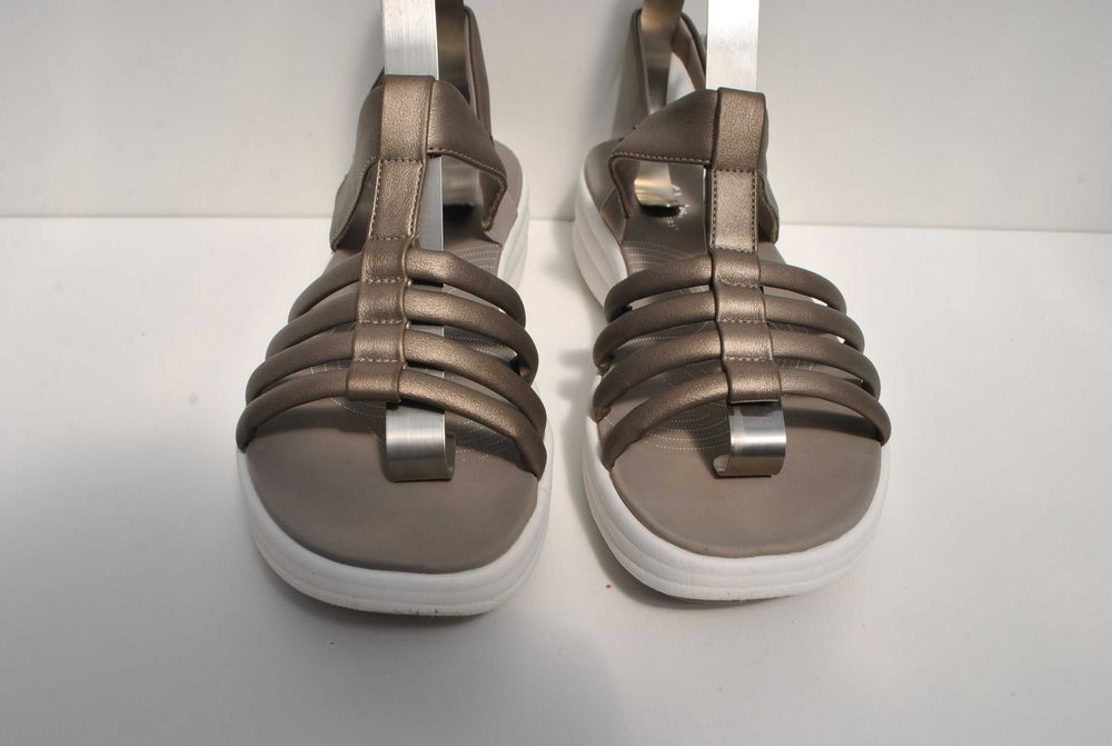 Komfortowe sandały Clarks