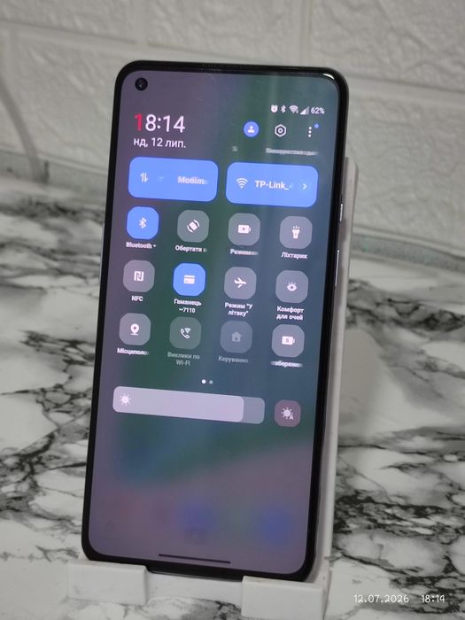 One plus 9 в ідеальному стані 12/128