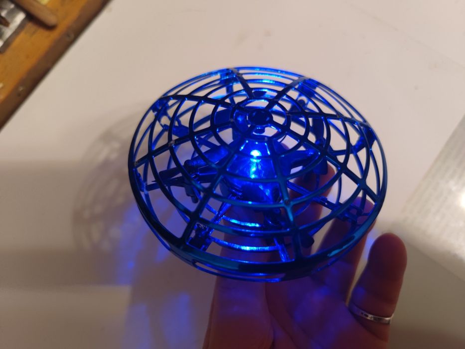 Ручний міні дрон UFO з Led уникає зіткнень "Літаюча тарілка