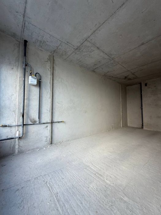 Готова до Ремонту! Двохстороння 1-кімнатна ,Паркова Алея