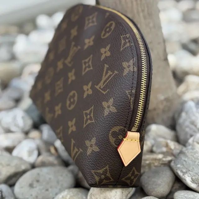 Косметичка Louis Vuitton шкіра