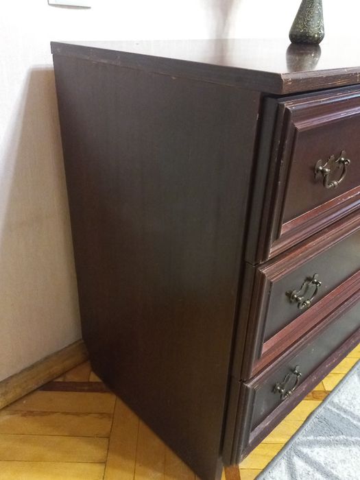 Вмісткий комод натуральне дерево. Польша