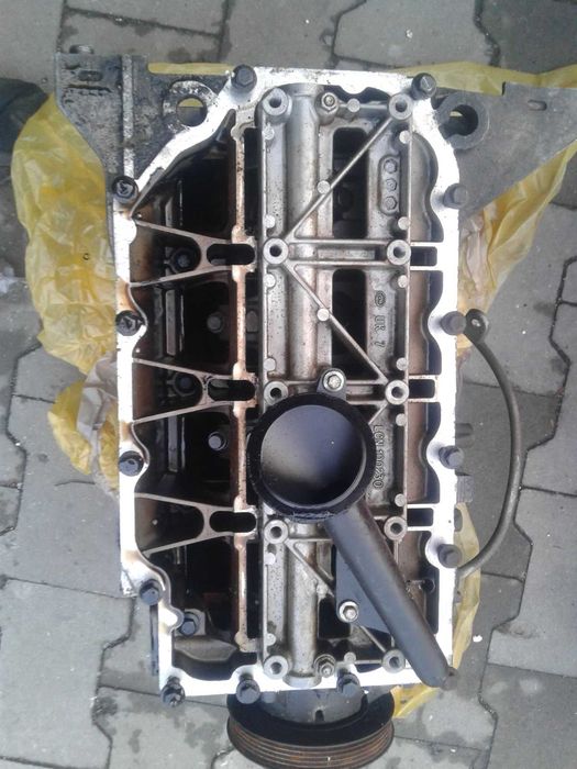 Głowica Rover 200 1.4 1.6 Benzyna