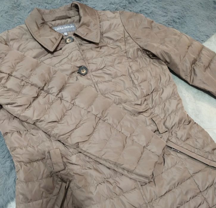 Lekka kurtka puchowa Laura Ashley r.M