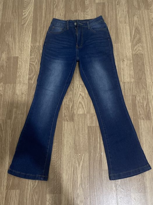 Calças de ganga boca de sino