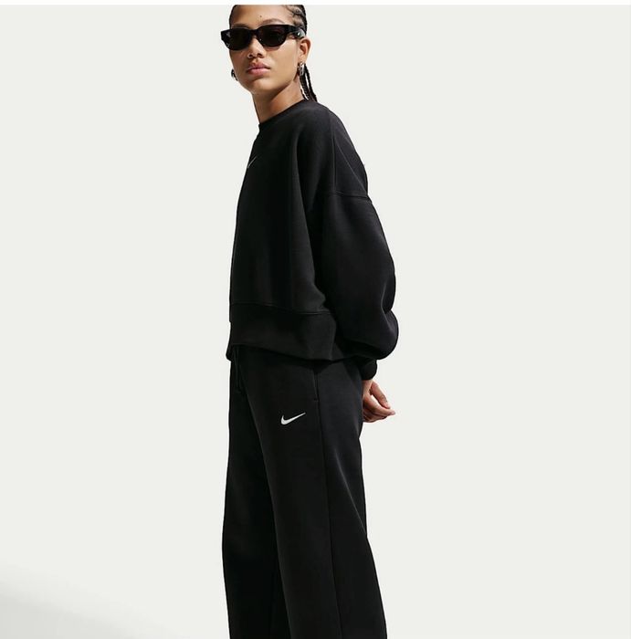 Спортивний костюм NIKE