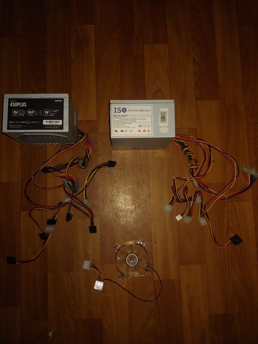 Продаю 2 блока живлення + 12V вентилятор в комплекті