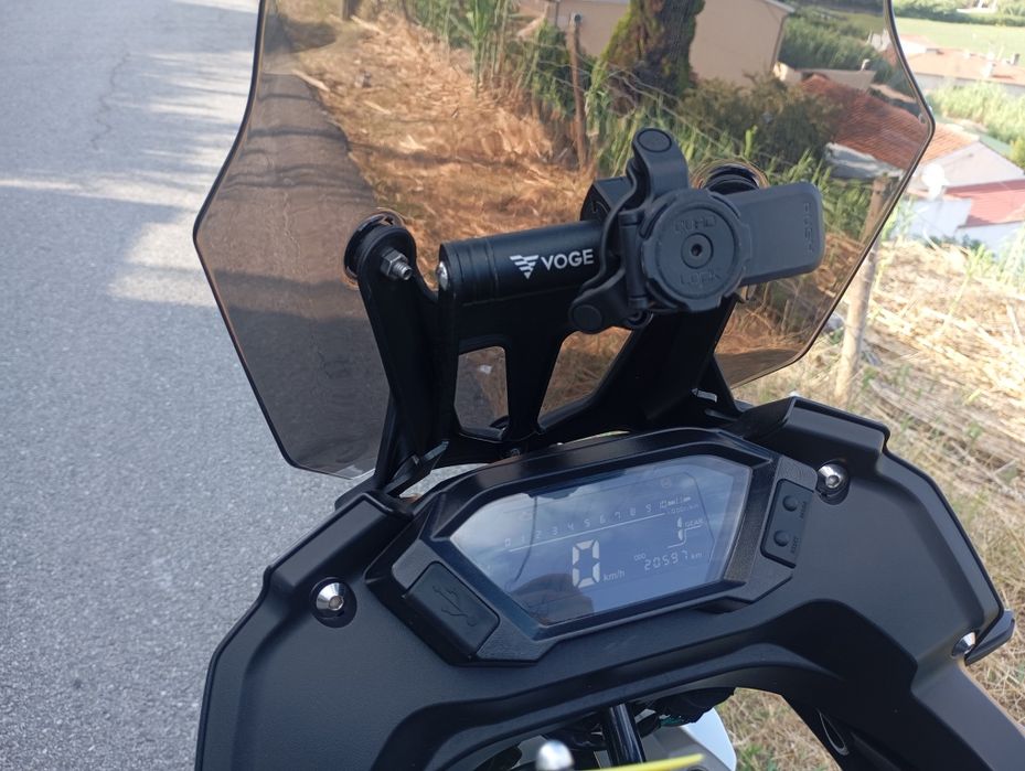 Voge 300 rally com garantia até 2028