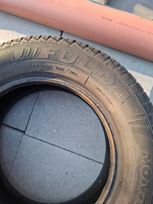 opony samochodowe 195/65R15 M+S