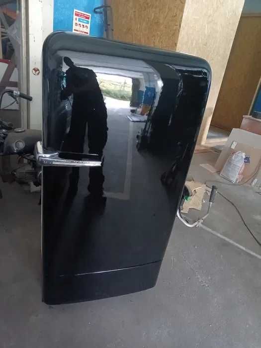 Frigorífico alemão vintage restauro