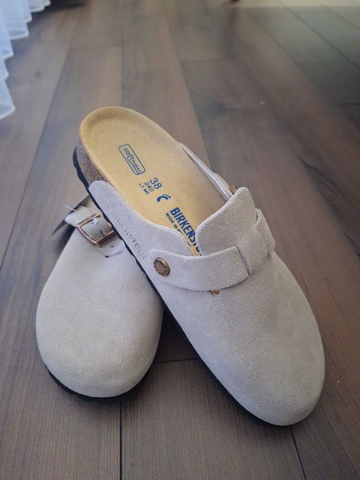 Birkenstock model boston.