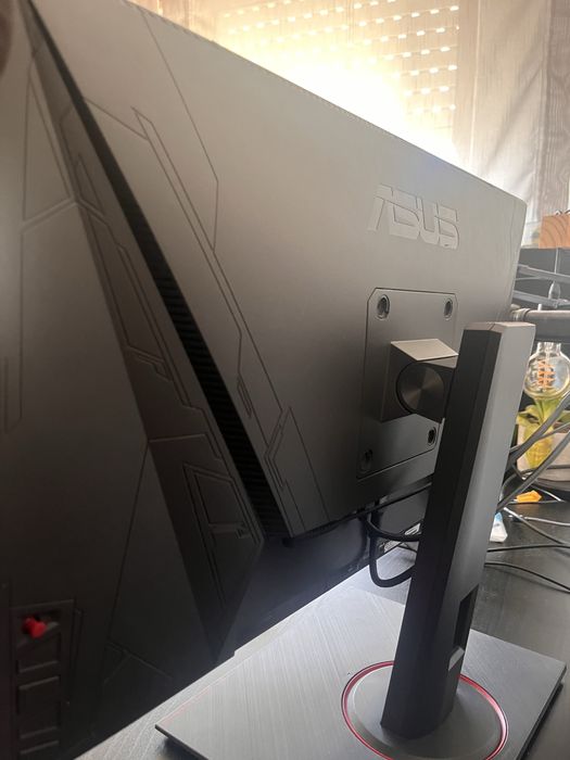 Monitor Asus  24’’ 144hz