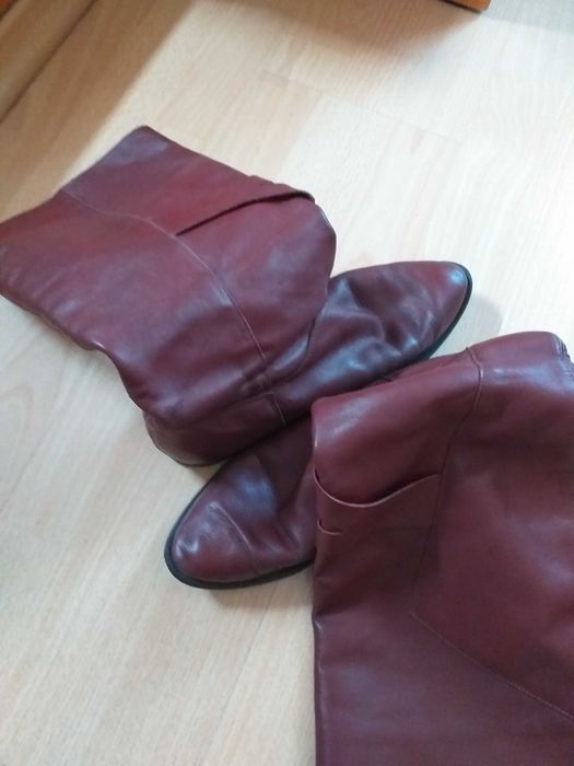 Kozaki bordowe skórzane oficerki. Lata 80.