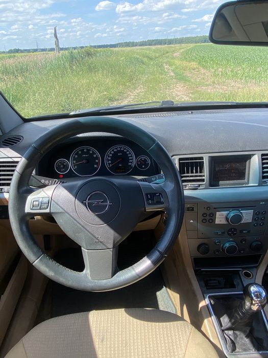 Opel Vectra 1.8 benzyna