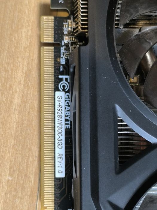 Karta graficzna GIGABYTE Radeon R9 280X WindForce 3X 3GB GDDR5 (GV-R928WF3OC-3GD)